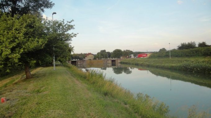 Canal des Ardennes &#8211; Vouziers