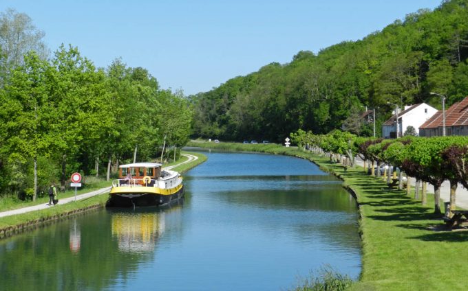 Le Canal de Bourgogne – Secteur Montbard