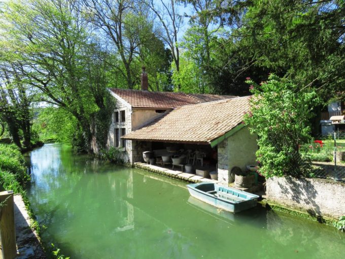 Le Canal de Bourgogne – Secteur Plombières Les Dijon