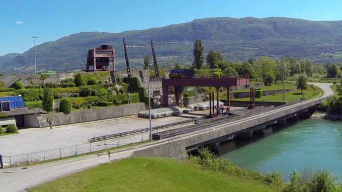Barrage hydroélectrique de Chautagne